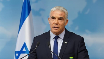 لابيد يهاجم نتنياهو: "محور موراغ" ليس مبررًا لتعطيل صفقة الأسرى ووقف إطلاق النار
