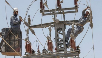 مصر تضاعف إمدادات الكهرباء إلى الأردن وتبدأ ضخ الغاز بعد توقفه من إسرائيل