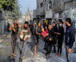 يوم دام في غزة: أكثر من 138 شهيدًا خلال 24 ساعة وقصف يستهدف نازحين وأطقمًا طبية
