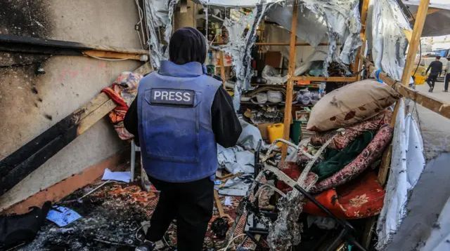 غزة تحت النار لليوم الـ120: 120 شهيدًا و557 إصابة خلال 24 ساعة وسط تصعيد إسرائيلي دموي