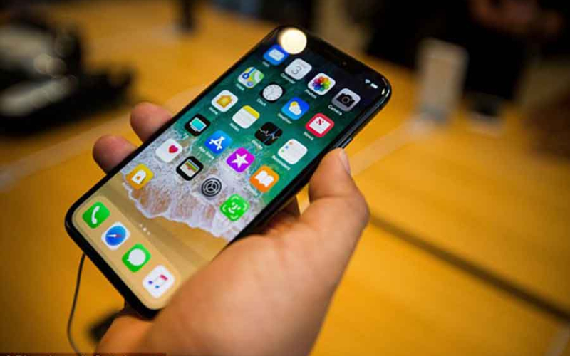 دليل عملي: كيفية حل مشكلة امتلاء ذاكرة الهاتف وتوفير مساحة تخزين دون حذف صورك